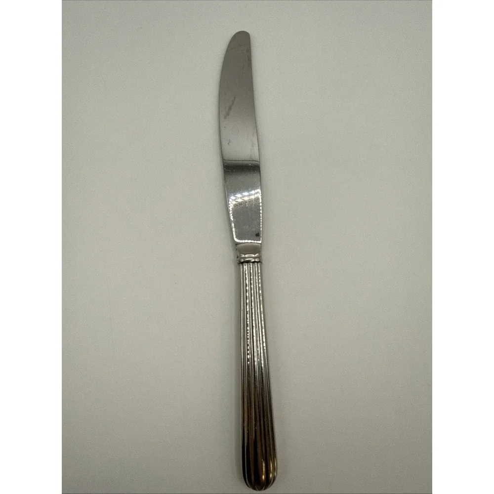 Mikasa preowned good